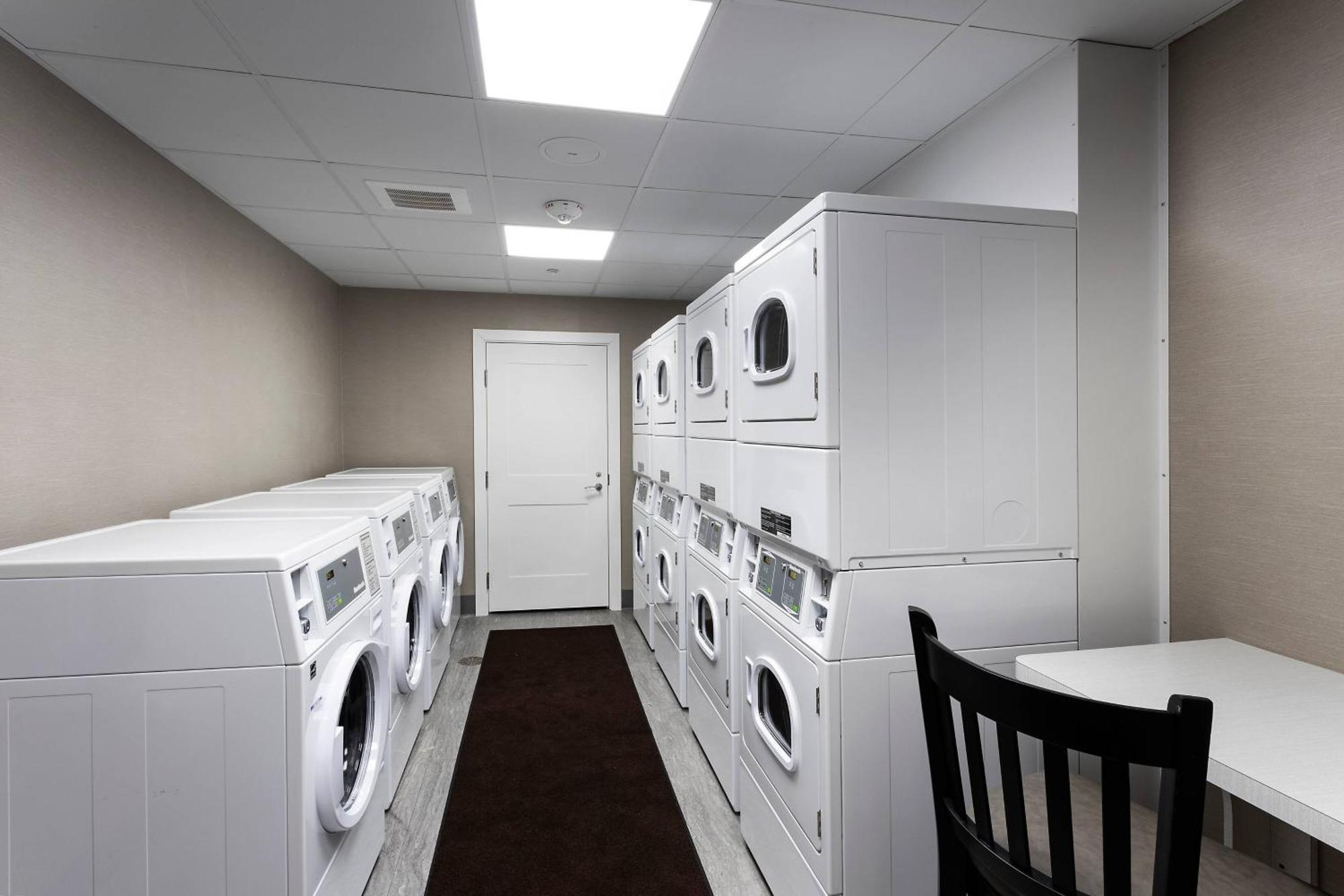 Residence Inn By Marriott Milwaukee Brookfield Ngoại thất bức ảnh