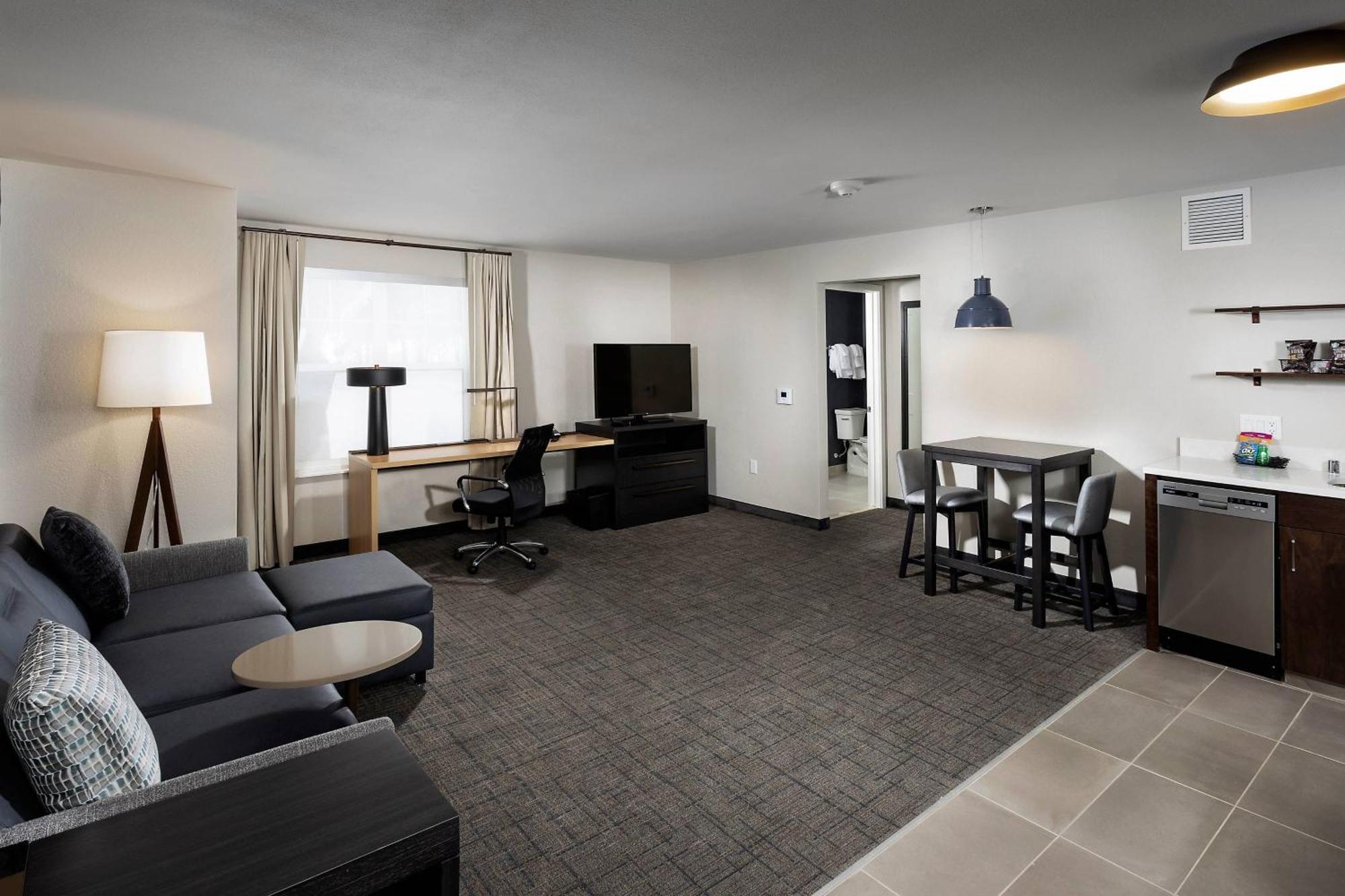 Residence Inn By Marriott Milwaukee Brookfield Ngoại thất bức ảnh