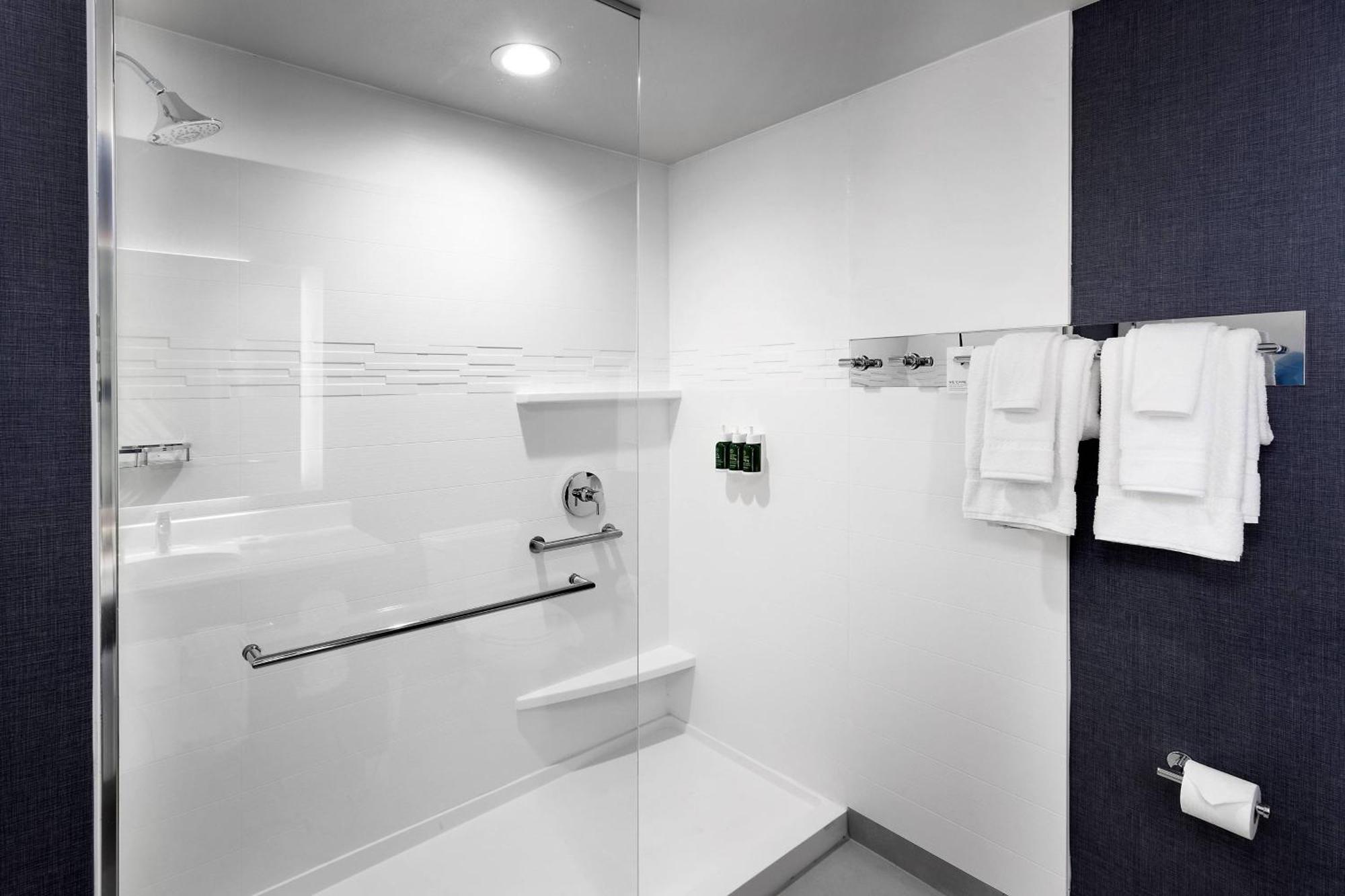 Residence Inn By Marriott Milwaukee Brookfield Ngoại thất bức ảnh